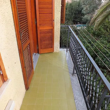 Trilo Piri Apartment